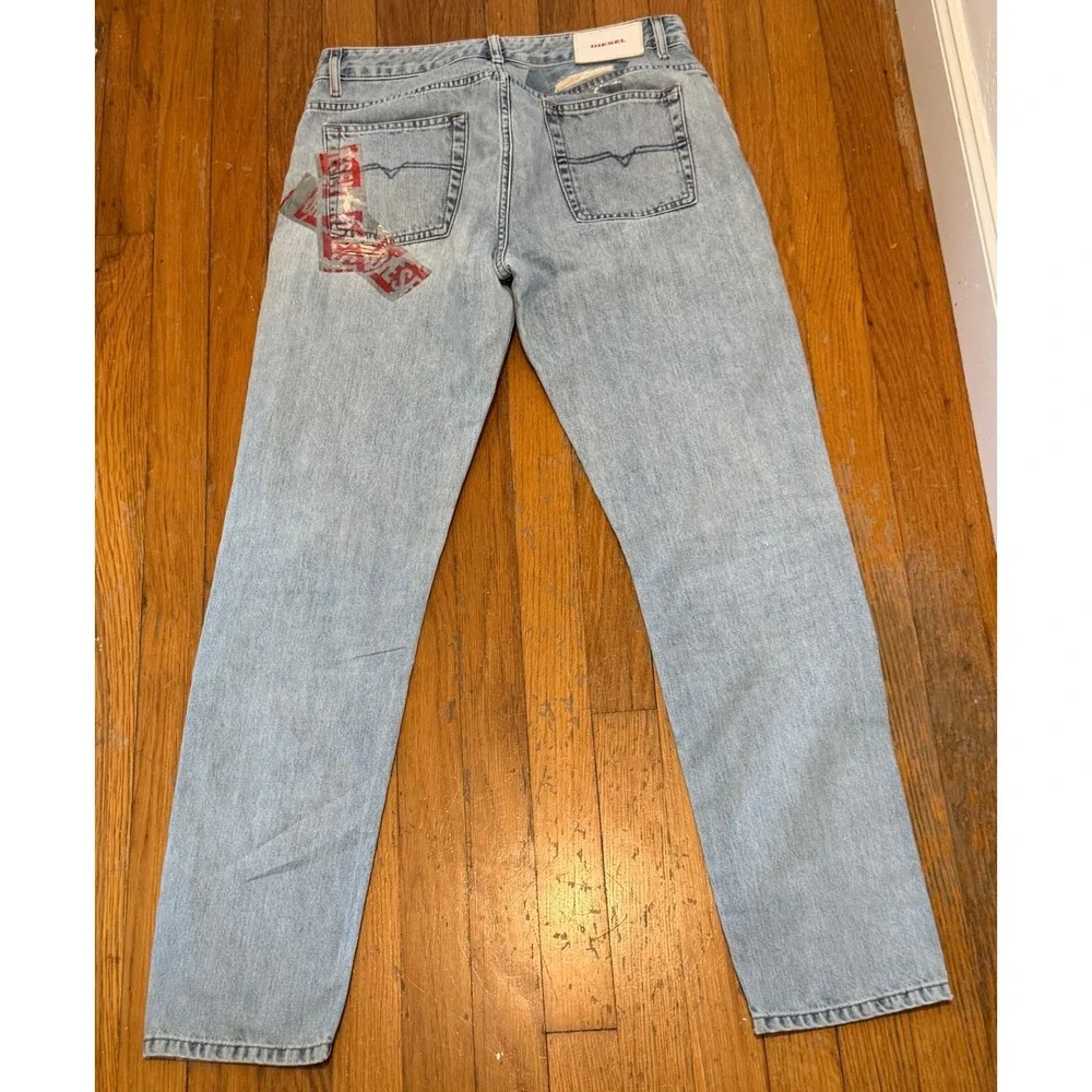Diesel Arekkol Regular Straight Jeans Mens Light Wash Distressed W28